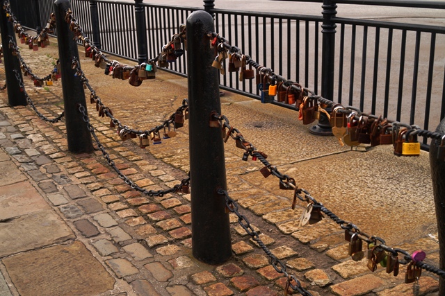 Chains of padlocks of love