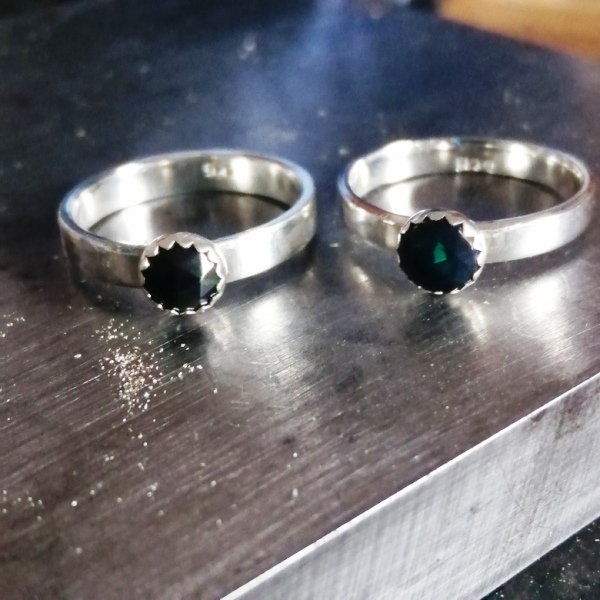 What happens when an Ethiopian Opal is exposed to bleach