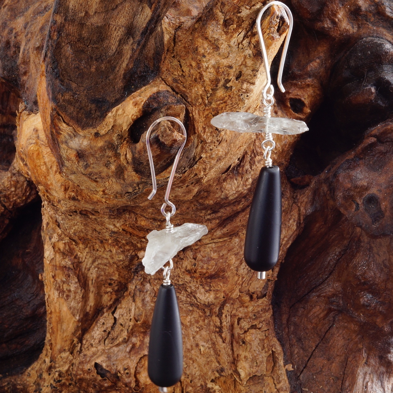 Natural Green Quartz Black Onyx Earrings 01