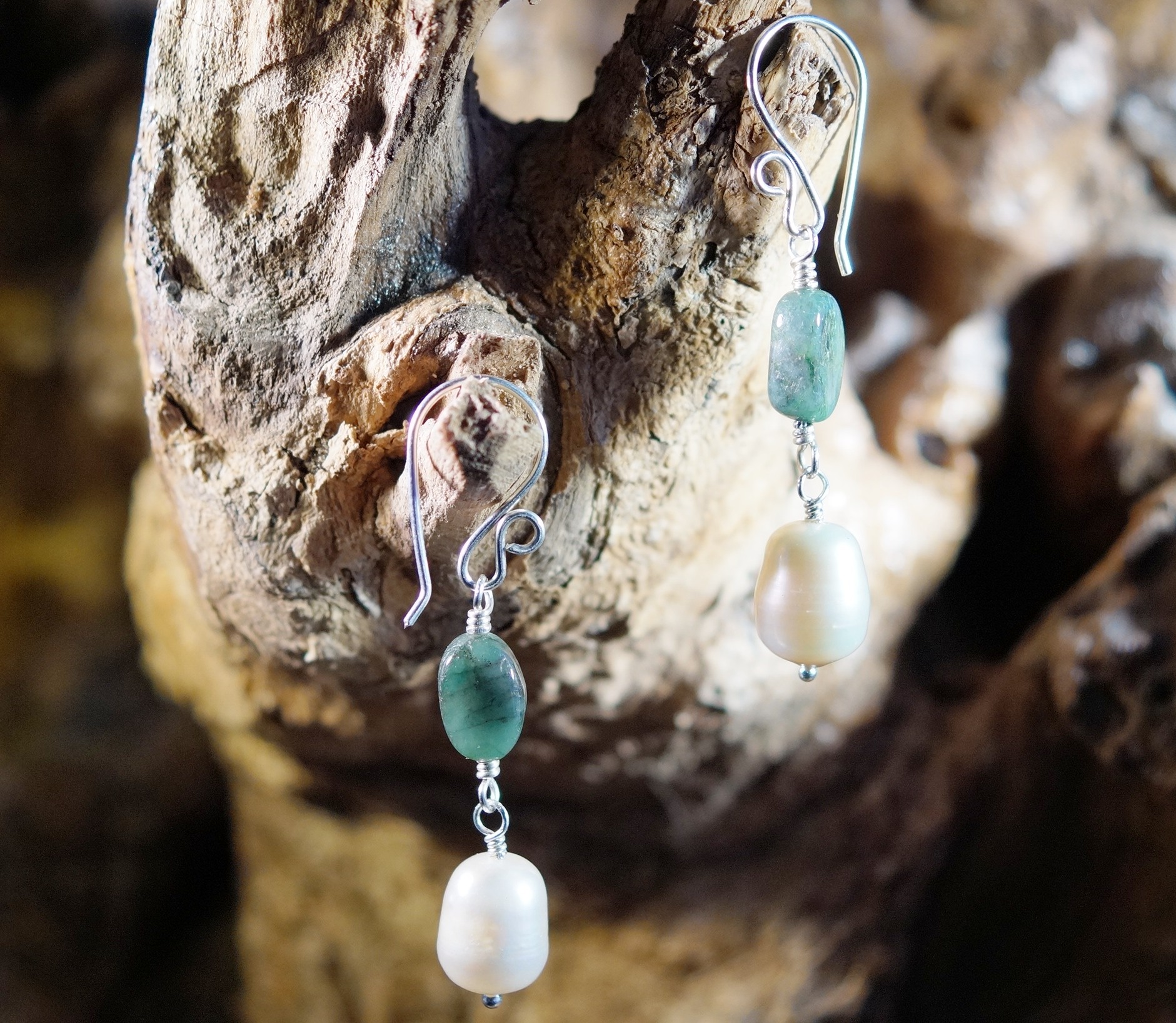 Handmade Sterling Silver Emerald Freshwater Pearl Dangle Earrings