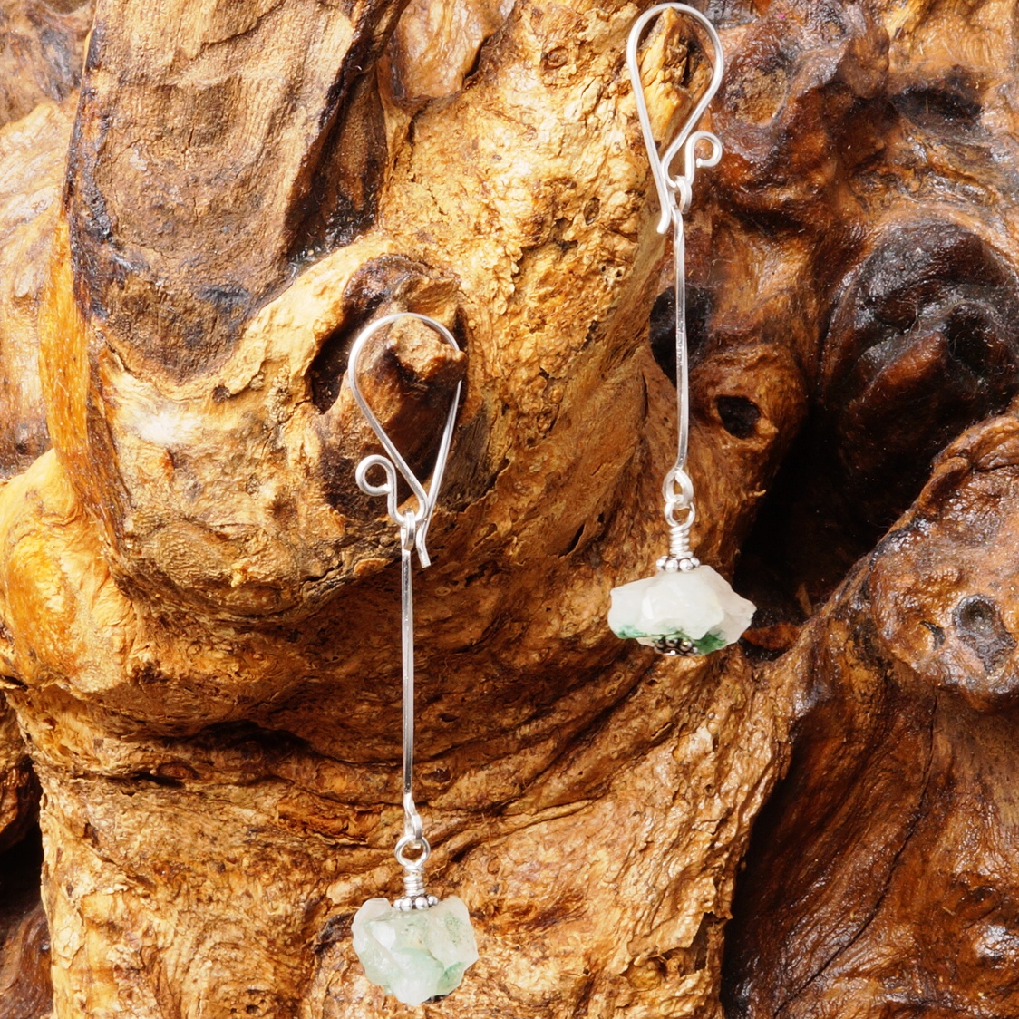 Natural Green Quartz Suspended Earrings 02