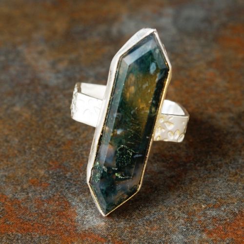 Handcrafted Geometric Moss Agate Sterling Silver Bezel Set Hexagonal Stamped Ring 01
