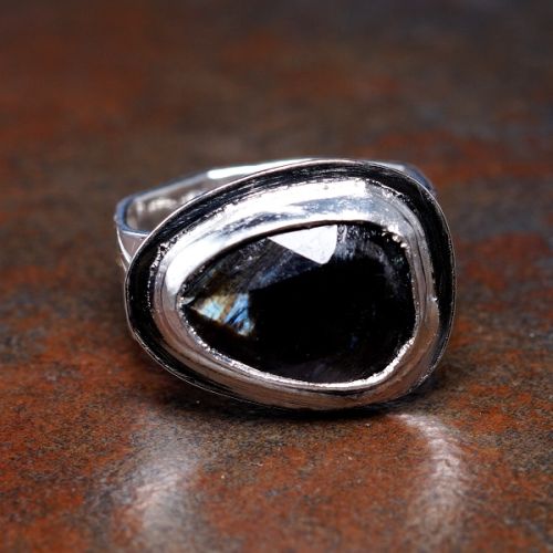 Handcrafted Horizontal Pebble Arfvedsonite Sterling Silver Octagonal  Ring 03