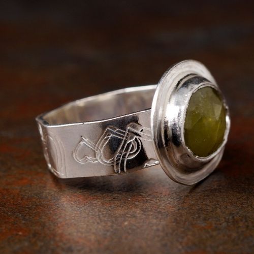 Handcrafted Horizontal Pebble Peridot Sterling Silver Octagonal Ring 02
