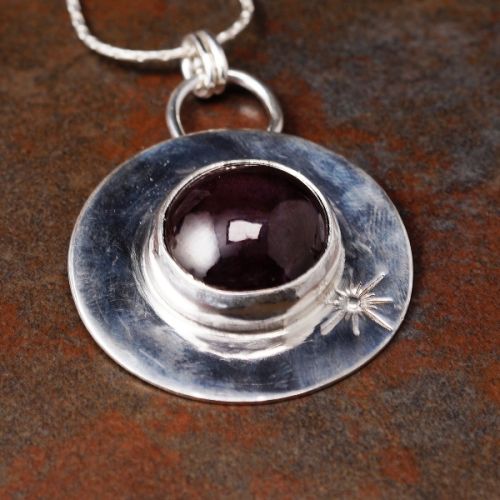 Handcrafted Round Star Garnet sterling silver bezel set pendant 01