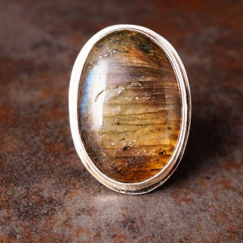 Handmade sterling silver oval labradorite ring