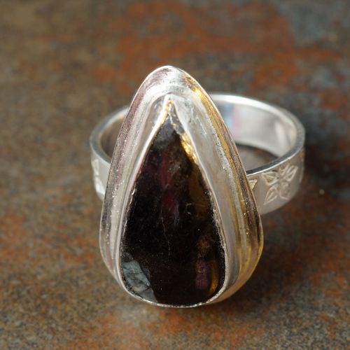 Handcrafted Teardrop Purpurite Sterling Silver Bezel Set Stamped Ring 01