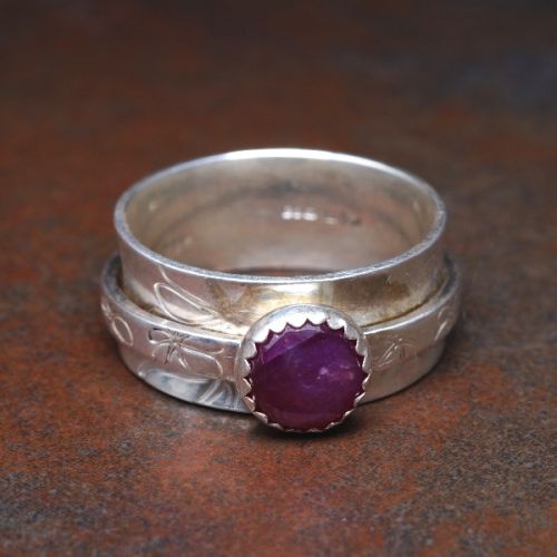 Handcrafted Pink Star Sapphire Sterling Silver Stamped Spinner Ring 01