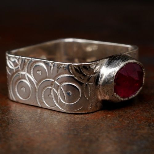 Handcrafted Contemporary Hot Pink Sapphire  Sterling Silver Patterned Wide Square Signet Ring