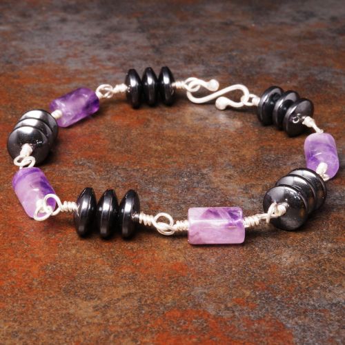 Hematite Amethyst Bracelet 01 Fullview
