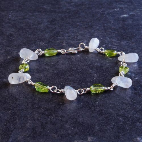 Peridot Rainbow Moonstone Bracelet 01 Full View