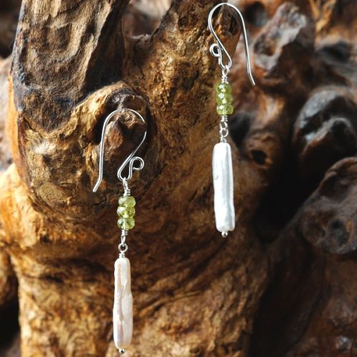 Handmade SS wire wrapped Peridot ivory biwa stick freshwater pearl dangle earrings 01