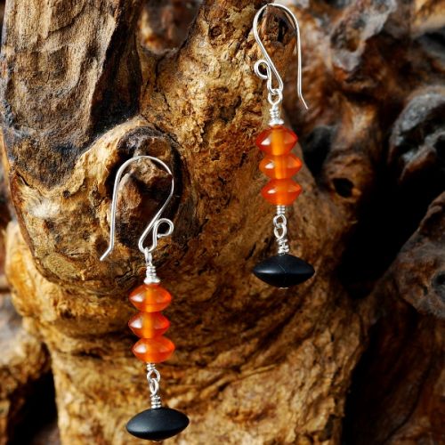 Handmade sterling silver wire wrapped Onyx Carnelian Earrings 05 full view