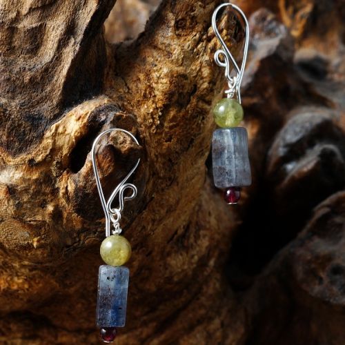 Contemporary sterling silver wire wrapped Red and Green Garnet Blue Kyanite Oblong Earrings 01